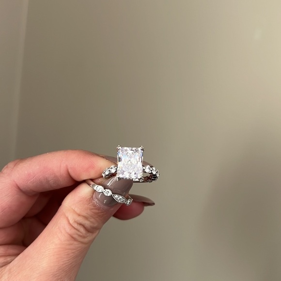 NWT 925 Sterling Silver Wedding Ring Set - Picture 7 of 8